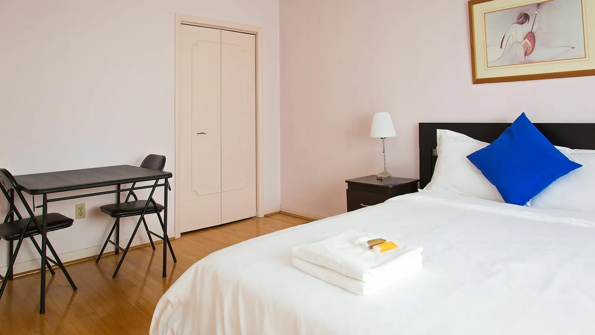 Charlton Suites Guest House