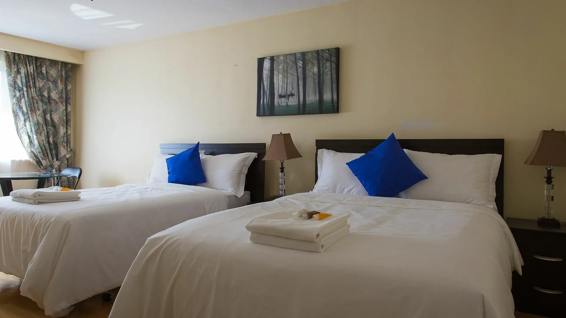 Charlton Suites Guest House
