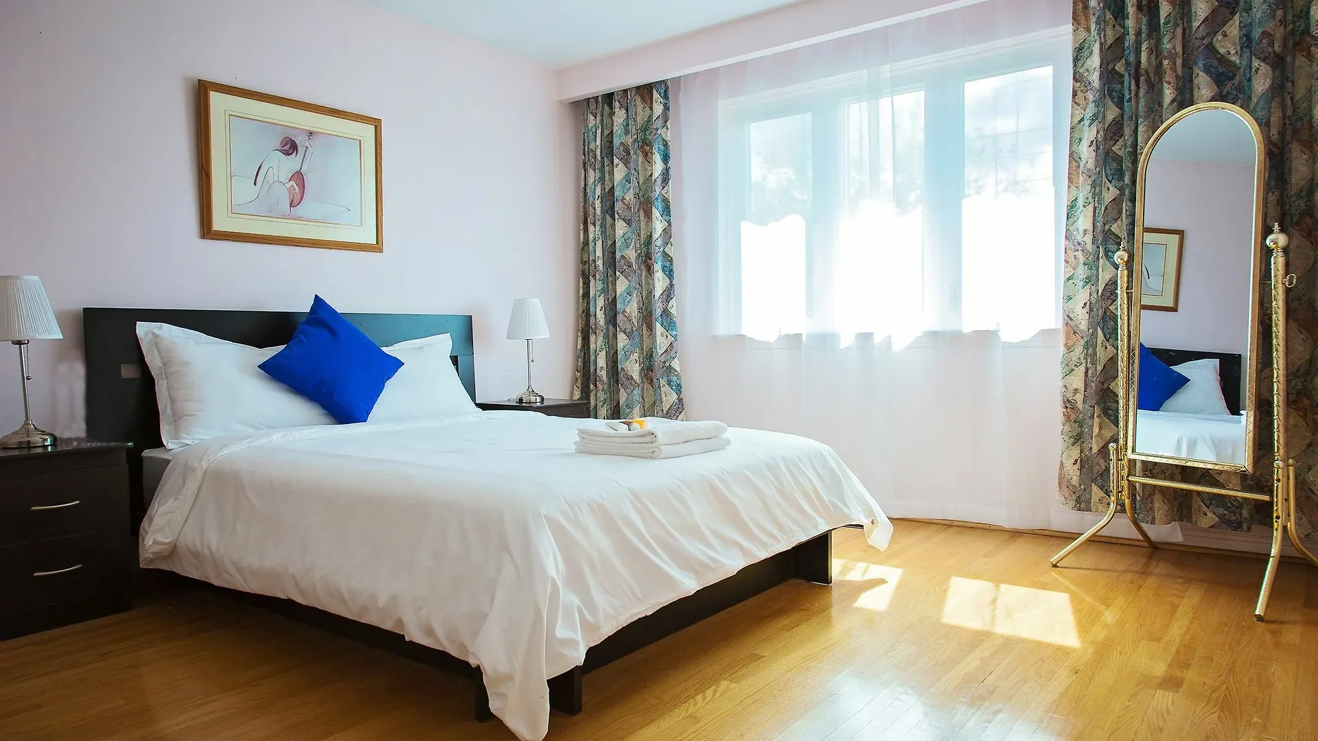 Charlton Suites Guest House
